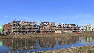 908820 Gezicht op de bouwwerkzaamheden aan de Fladderiepvliet in de nieuwbouwbuurt Rijnvliet in de wijk Leidsche Rijn ...